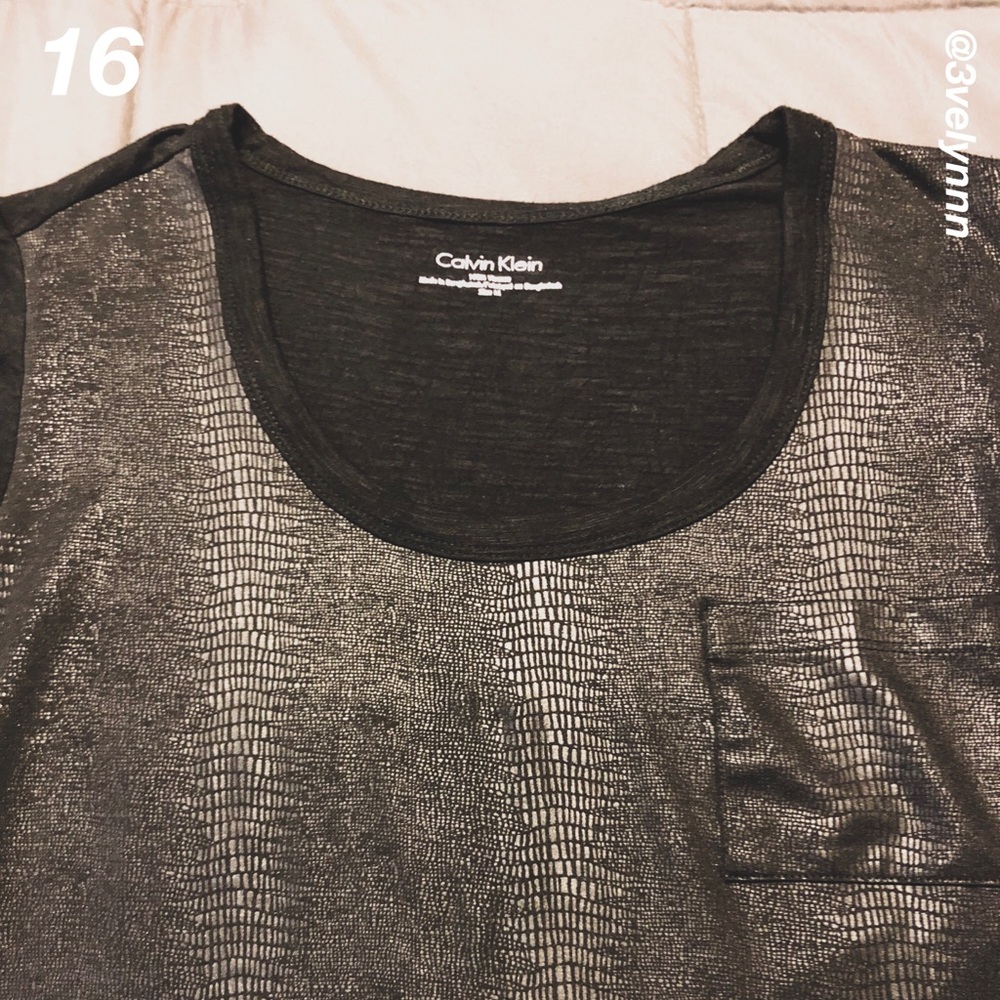 Calvin Klein tee shirt